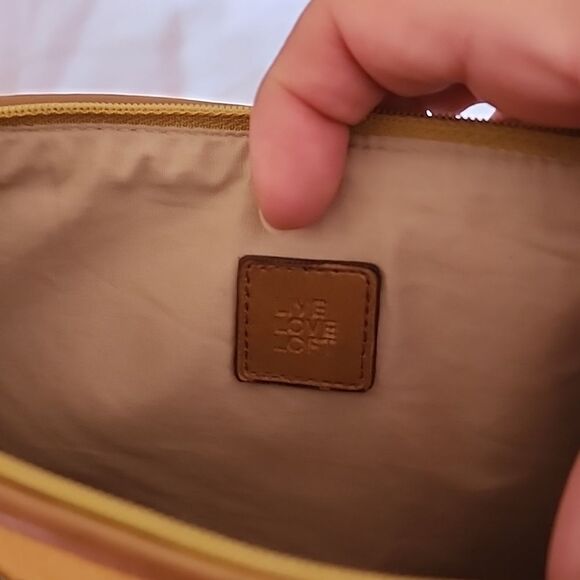 Live Love Loft Beaded Sequined Floral Yellow Zip Up Wristlet - Picture 8 of 9